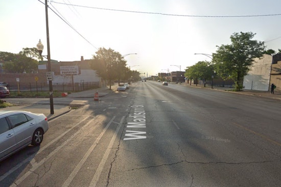 19-Year-Old Woman Fatally Shot in Chicago's Austin Neighborhood, 4 Others Injured