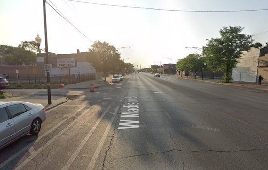 19-Year-Old Woman Fatally Shot in Chicago's Austin Neighborhood, 4 Others Injured