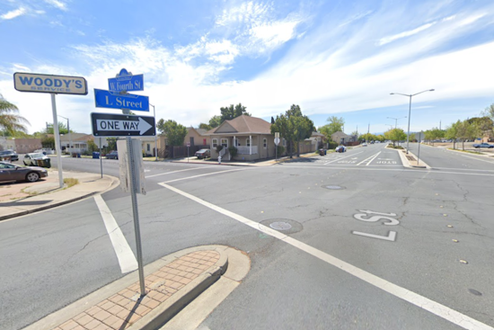 20-Year-Old Motorcyclist Killed, Van Driver Critically Injured in Antioch Traffic Collision