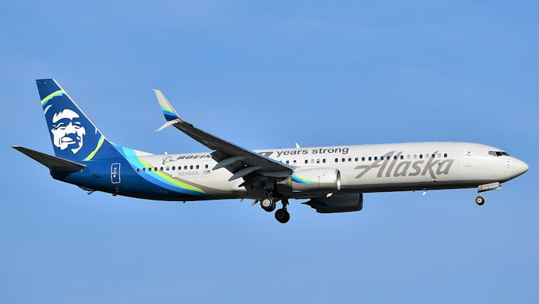 Alaska Airlines Flight to Phoenix Returns to Portland After Cabin Fumes Detected, No Injuries Reported