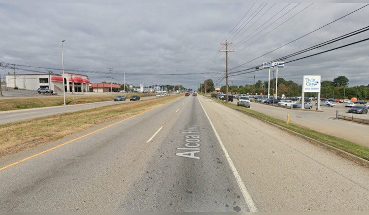 Alcoa Highway Faces Disruptions with Rolling Roadblocks and New Traffic Pattern