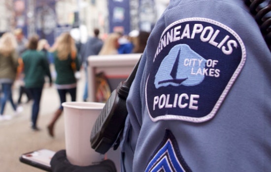 Alleged Serial Robber Apprehended After High-Speed Chase on Minneapolis Freeway