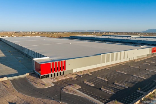Amazon Secures Gigantic 1.2 Million-Square-Foot Lease in Glendale, Amplifies Presence in Arizona's Industrial Sector