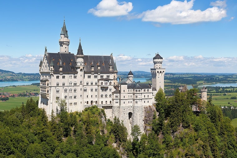 American Man Sentenced to Life in German Prison for the Murder and Rape of Illinois Graduate Near Neuschwanstein Castle