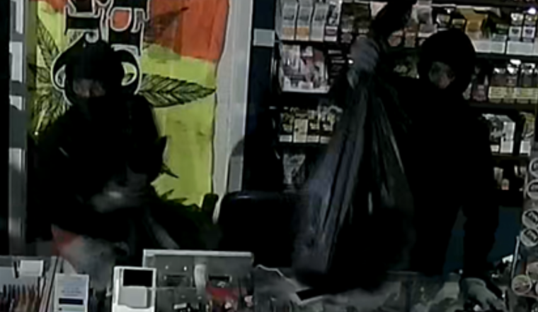 Arlington Police Seek Public's Help to Identify Suspects in $15K Vape Shop Burglary