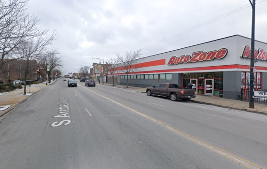 Armed Robbery Alert: Chicago Police Warn Businesses in Lawn and Deering After Spree