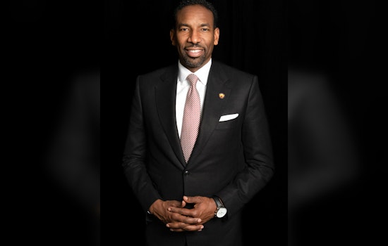 Atlanta Mayor Andre Dickens to Reveal Vision Amid Challenges in State of the City Address