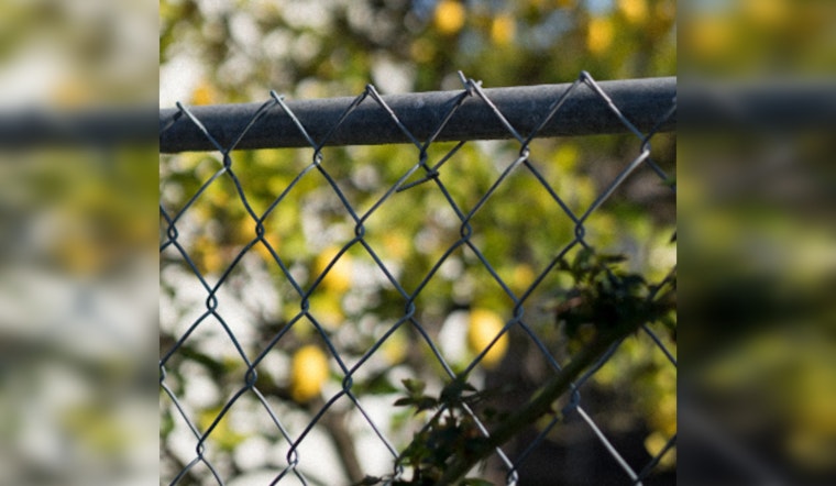 Austin Enhances Public Safety with Fencing Amendments Amid Aesthetic and Practicality Debates