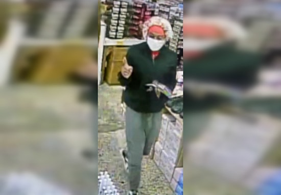 Austin Police Seek Assistance in Identifying Suspect in Daylight Beauty Store Robbery