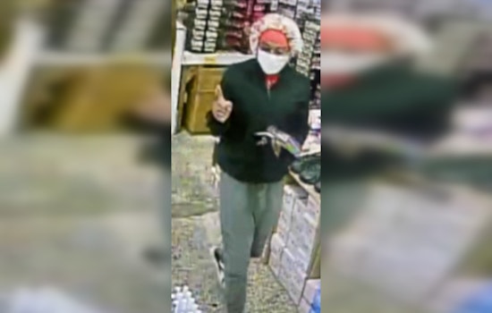 Austin Police Seek Assistance in Identifying Suspect in Daylight Beauty Store Robbery