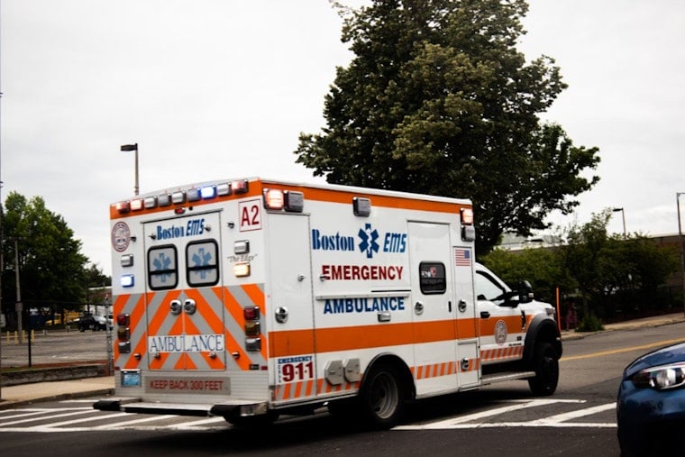 Bedford Tow Truck Operator Hospitalized After Being Struck on Everett Turnpike
