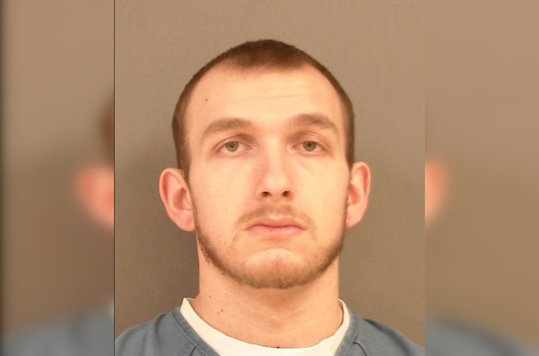 Blue Earth County Sheriff's Office Seeks Public Aid in Locating Suspect Sean Eric Vanmeveren After Car Chase