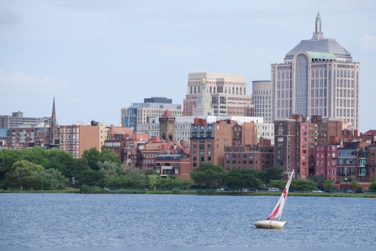 Boston Hit by Winds Up to 55 MPH, Wind Advisory in Effect as City Eyes Warmer Temps Ahead