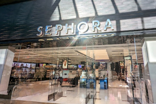 Boston Police Nab Suspected Shoplifter with $2,000 in Sephora Merchandise in Back Bay
