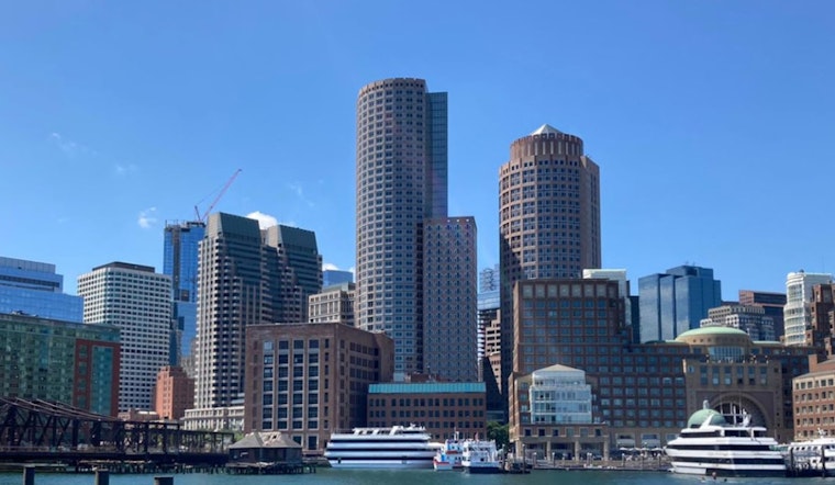 Boston to Enjoy Clear Skies Friday Before Bracing for Weekend Downpours and Wind Gusts