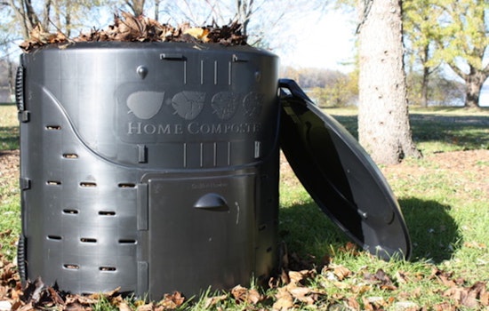 Brooklyn Park Residents Score Green Bargains with Discount on Rain Barrels, Compost Bins