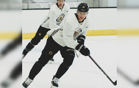 Bruins Clinch Top NHL Spot Over Panthers With Coyle's Double in Thriller Against Flyers