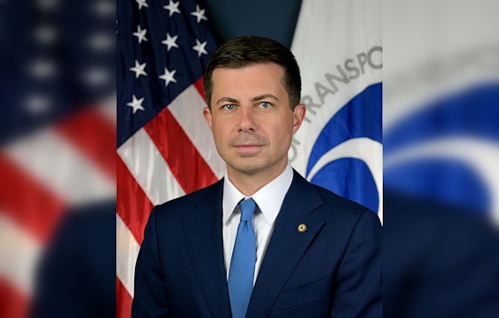 Buttigieg Launches Unprecedented Privacy Audit of Top U.S. Airlines, Vows Action on Misuse of Passenger Data