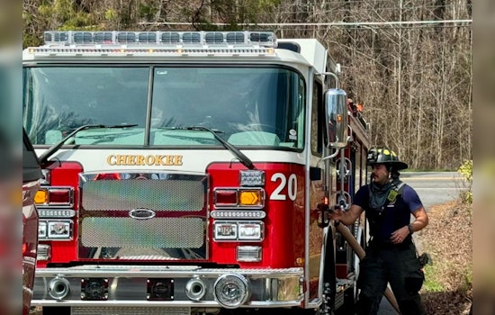 Cherokee County Commuters Delayed by Barn Fire, Local Firefighters Battle Blaze and Road Closure