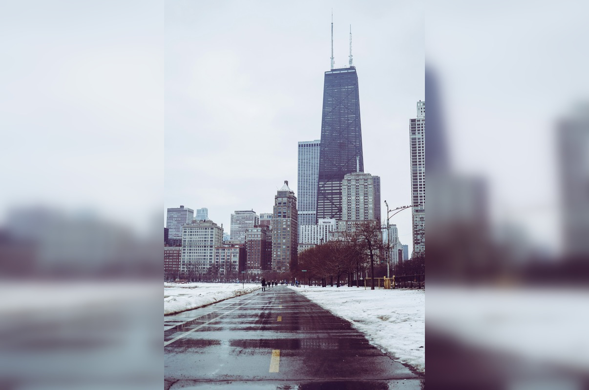 Chicago Braces for Flurries, High Winds, and Heavy Rain this Week