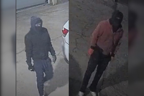 Chicago Businesses in 5 Districts Plagued by Spree of Burglaries and Armed Robberies
