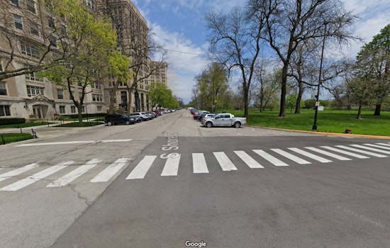 Chicago Police Issue Alert After Armed Robberies Target Women in the City's 2nd District