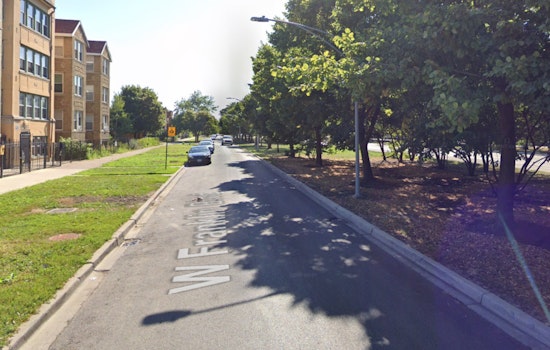 Chicago Teen Fatally Shot in Garfield Park, Detectives Seek Leads Amidst City's Violence