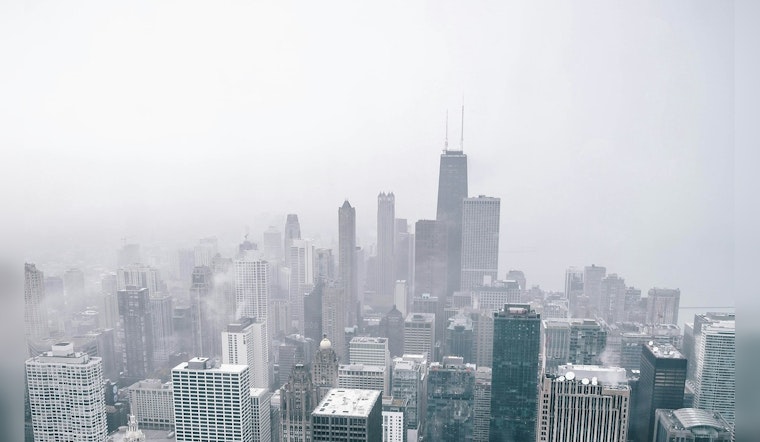 Chicagoans Brace for Gusty Winds and Showers as the National Weather Service Forecasts Stormy Week Ahead