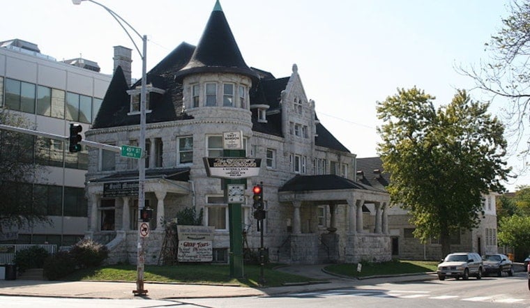 Chicago’s Architectural Treasures on Brink of Extinction, Says Preservation Group