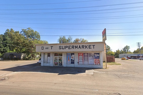 Clarksdale Police Hunt for Armed Suspect After Fatal Supermarket Shooting