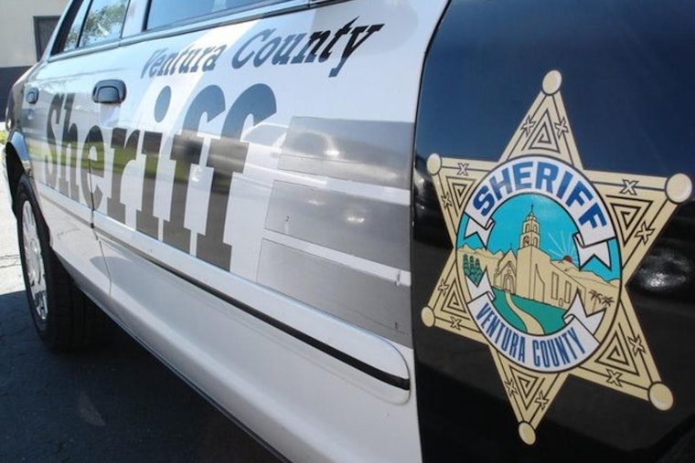 'Coffee with a Cop' in Thousand Oaks Aims to Brew Community Engagement with Local Deputies