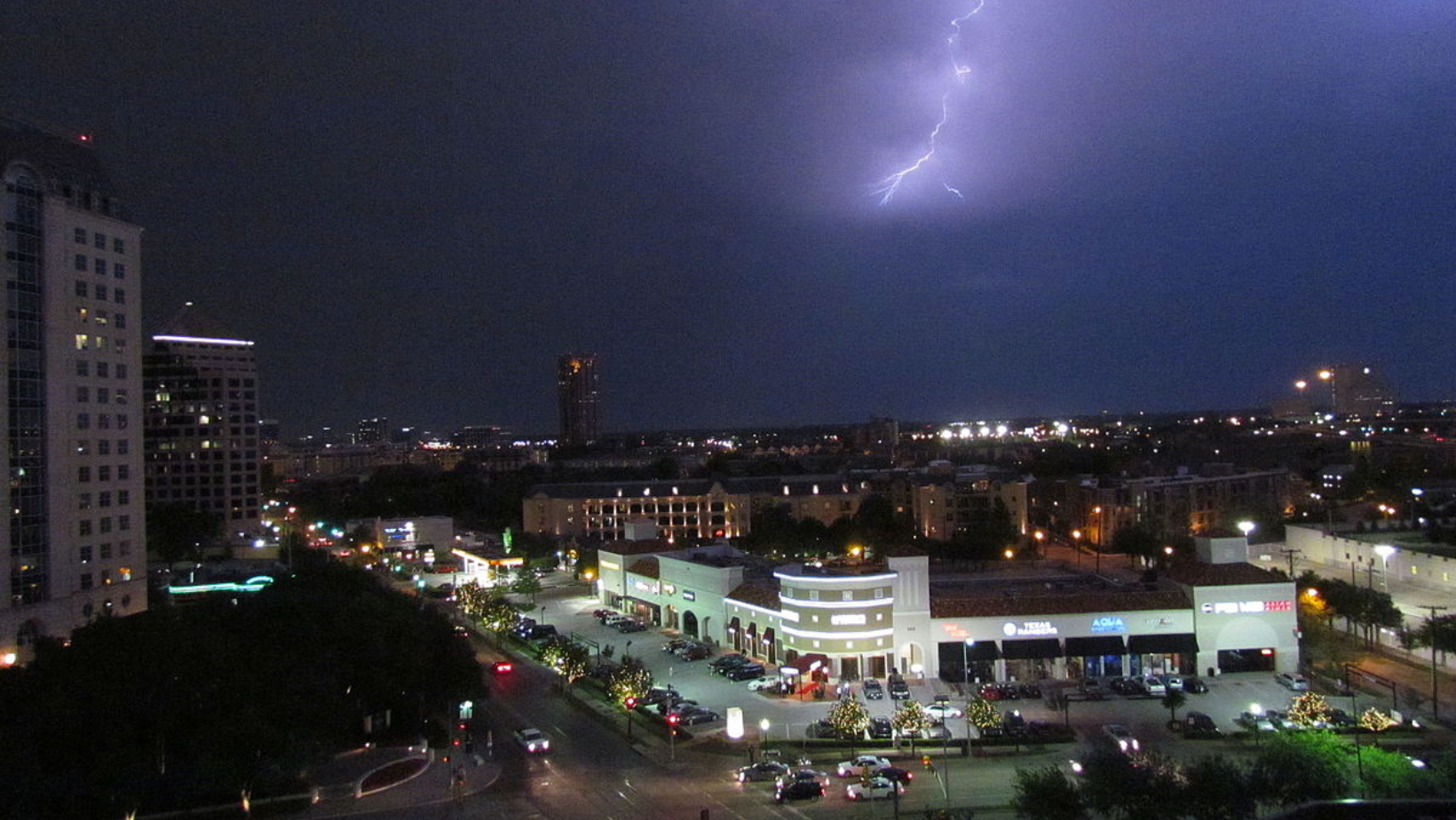 Dallas Braces for Mixed Bag of Weather, Sunny Days, Thunderstorms on