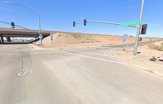 Deadly Rollover Crash on I-17 in Phoenix Causes Southbound Lane Shutdown and Traffic Chaos