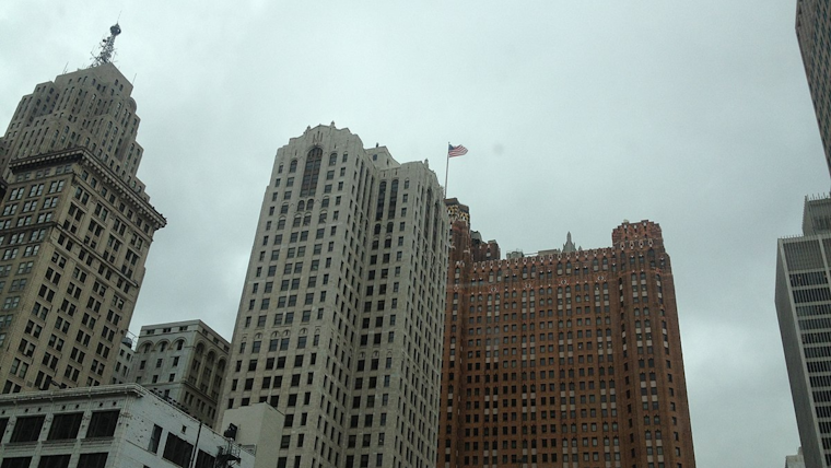 Detroit Anticipates a Blend of Showers and Sun, with a Brighter Outlook for Next Week
