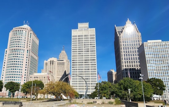 Detroit Braces for Weekend Showers with 80% Rain Probability and Gusty Conditions