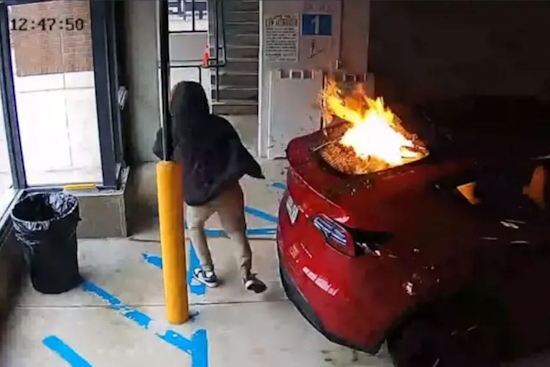 Detroit Police Intensify Manhunt for Arsonist Who Set Ablaze a Tesla in Midtown Garage