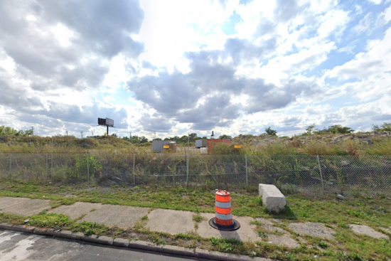 Detroit Residents Call for Rezoning of Industrial Site Amid Dust Pollution Concerns