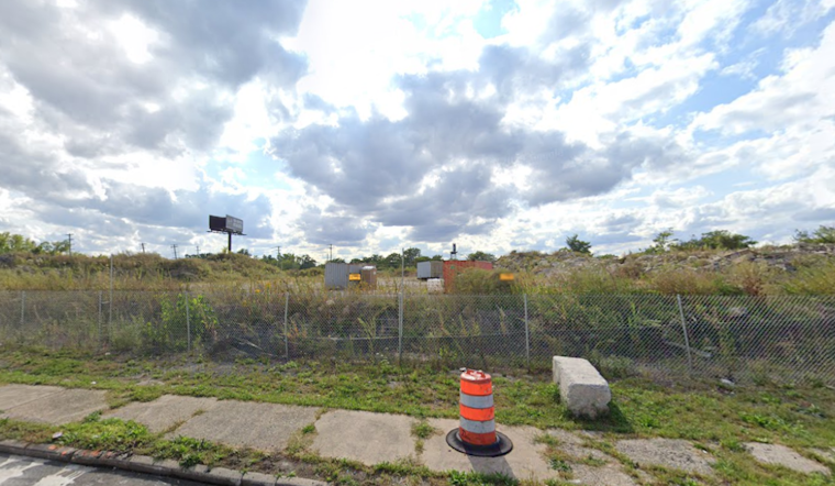 Detroit Residents Call for Rezoning of Industrial Site Amid Dust Pollution Concerns