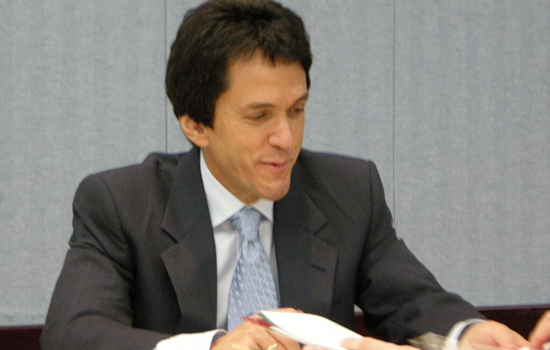 Detroit's Mitch Albom and Volunteers Evacuated from Turbulent Haiti in Nighttime Helicopter Rescue
