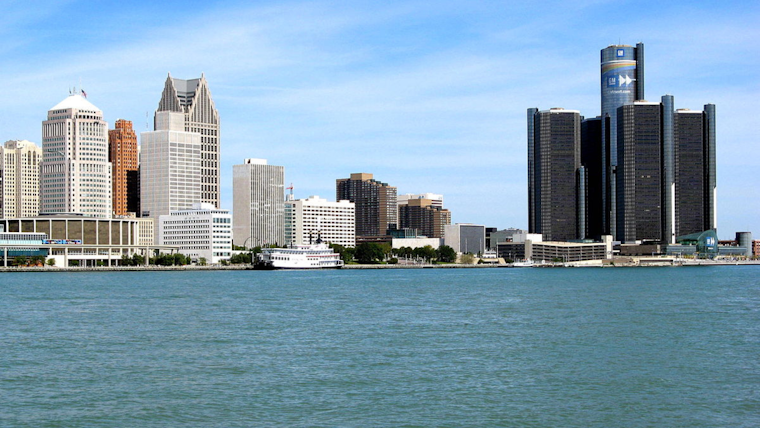 Detroit's Weather Clearing Up with Mild Temperatures, Showers Possible into the Week