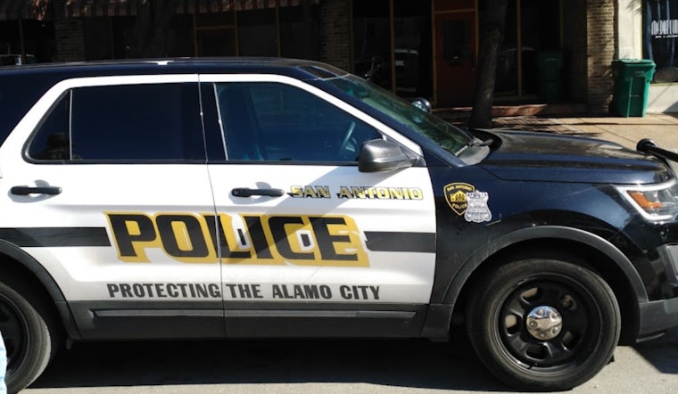 Driver Hospitalized After Early Morning Rollover on Highway 281 in San Antonio