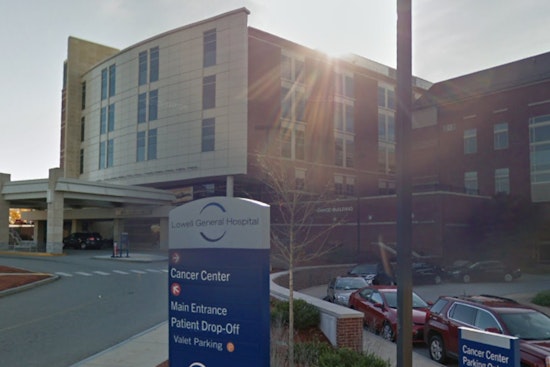 Driver Seriously Injured in Speed-Related Lowell-Dracut Crash, Transferred to Boston Trauma Center