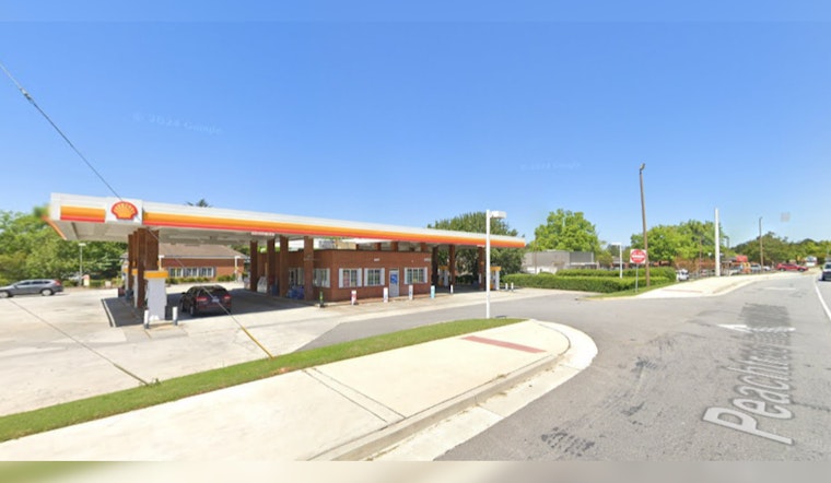 Duluth Police Seek Public's Help in Manhunt for Suspect in Twin Assaults at Local Gas Station