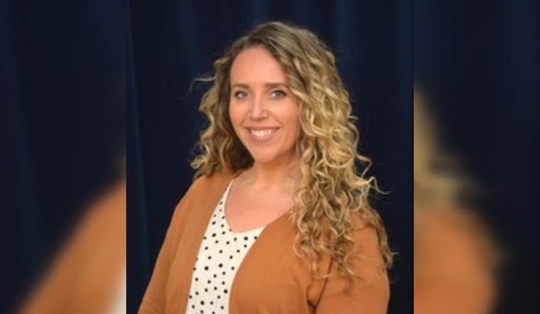 Eden Prairie Hails Social Worker's Impact on 911 Crisis Calls, A Beacon of Community Strength in Hennepin County