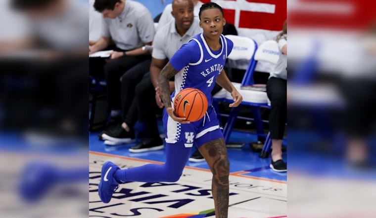Eniya Russell Leads Kentucky to SEC Tournament Victory Over Georgia With 64-50 Win