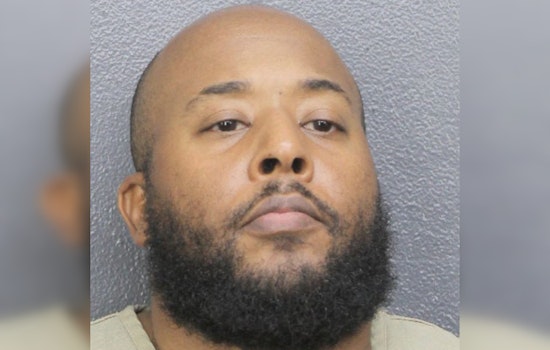 Ex-Miami Cop Pleads Guilty to Cocaine Trafficking and Robbery Stings, Earning Badge of Dishonor