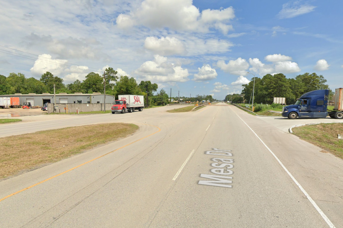 Fatal Traffic Accident In Northeast Houston Prompts Police