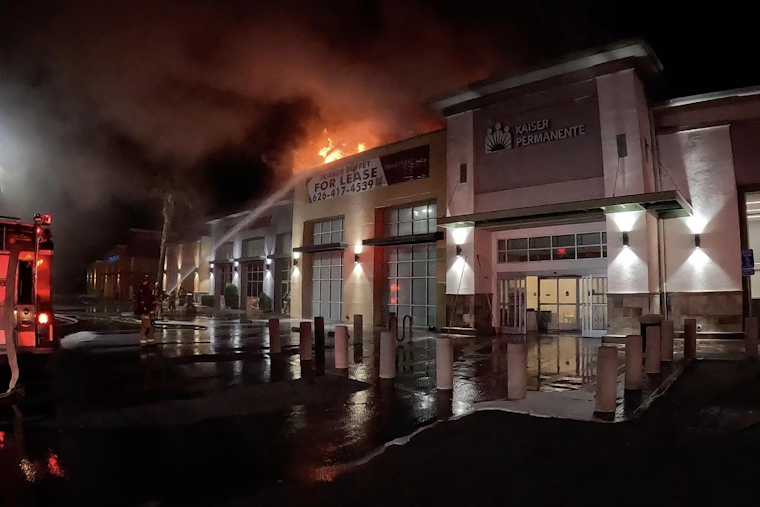 Firefighters Battle Overnight Blaze at Hesperia Commercial Strip, No Injuries Reported