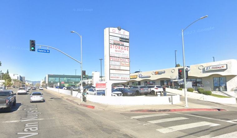 Firefighters in Van Nuys Rapidly Extinguish Intense Commercial Building Blaze; No Injuries Reported