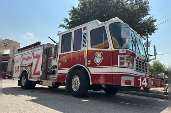 Firefighters Save Property Worth $158K Battling Blaze in Houston's Minnetex Area